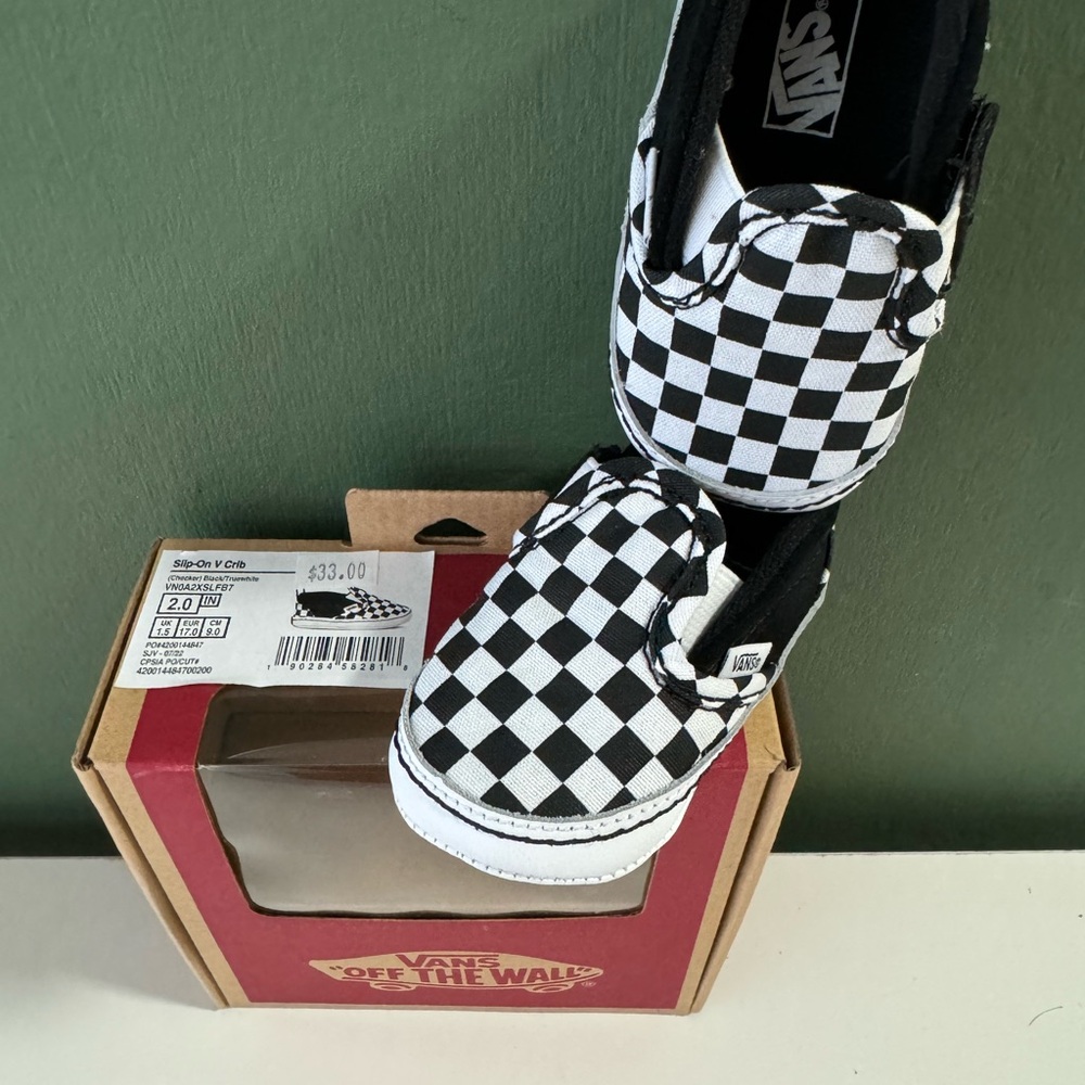 Vans slip on v crib size 2.